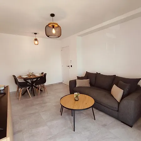 Apartament Torreblanca *